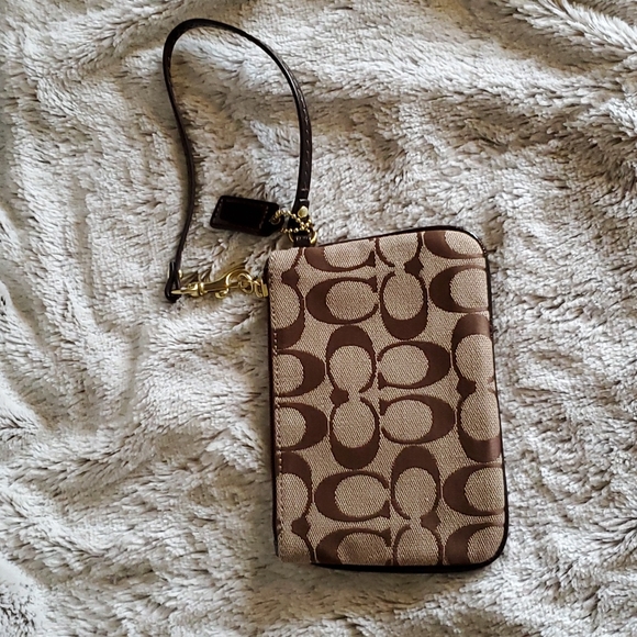 Coach brown canvas signature wristlet - Picture 4 of 6